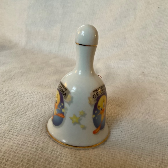 Looney Tunes Tweety Bird Bell “For My Favorite Grandma” Vintage 2000 - Picture 3 of 10